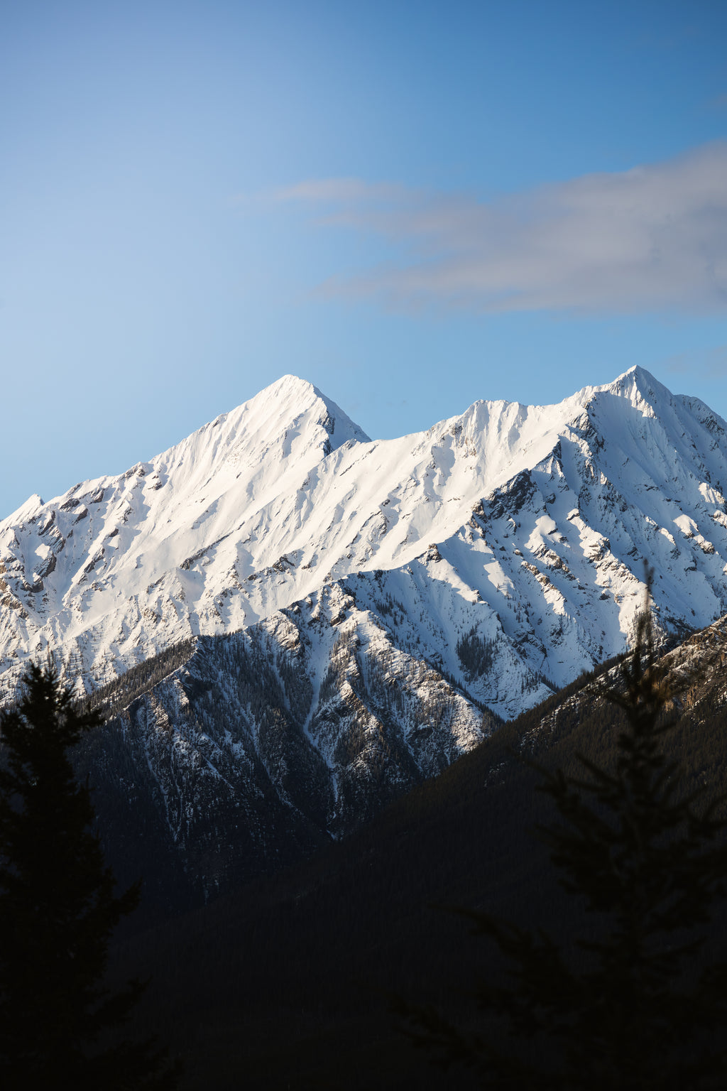 Main image Snowy Mountain